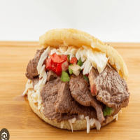 AREPA LA PARRILERA