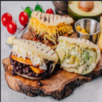 AREPA LA VEGETARIANA